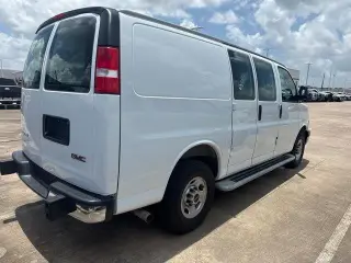 GMC Savana 2025 2500 3dr Cargo Van