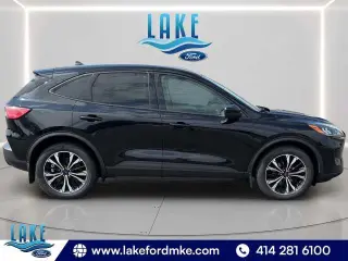 Ford Escape 2022 AWD SE 4dr SUV