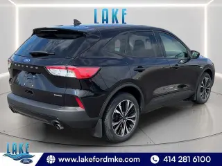 Ford Escape 2022 AWD SE 4dr SUV