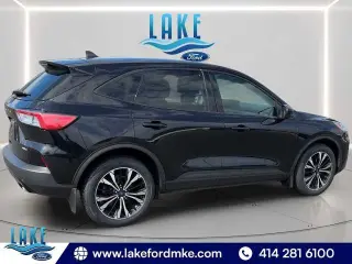 Ford Escape 2022 AWD SE 4dr SUV