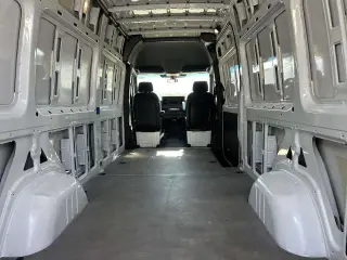 Mercedes-Benz Sprinter 2021 4x2 2500 3dr 170 in. WB High Roof Cargo Van (2.0L Gas I4)