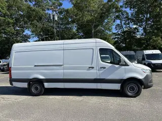 Mercedes-Benz Sprinter 2021 4x2 2500 3dr 170 in. WB High Roof Cargo Van (2.0L Gas I4)
