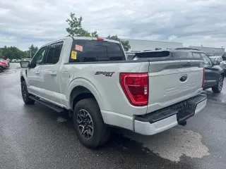 Ford F-150 2023 4x4 Lariat 4dr SuperCrew 5.5 ft. SB