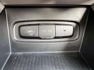 Hyundai VENUE 2023 SEL 4dr Crossover