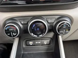 Hyundai VENUE 2023 SEL 4dr Crossover