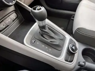 Hyundai VENUE 2023 SEL 4dr Crossover