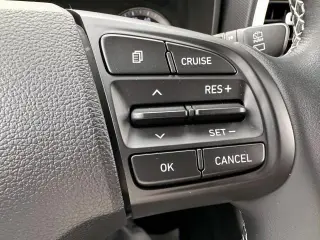 Hyundai VENUE 2022 Limited 4dr Crossover