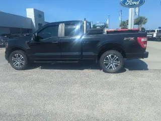 Ford F-150 2023 4x4 XL 4dr SuperCab 6.5 ft. SB