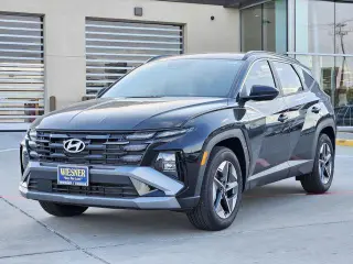 Hyundai TUCSON 2025 SEL 4dr SUV