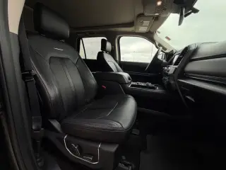 Ford Expedition 2021 4x4 Platinum 4dr SUV