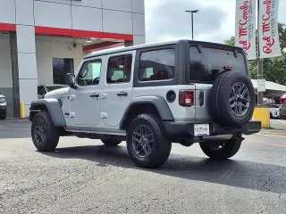 Jeep Wrangler 2024 4x4 Sport 4dr SUV
