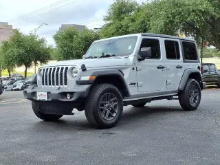 Jeep Wrangler 2024 4x4 Sport 4dr SUV