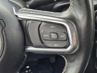 Jeep Wrangler 2023 4x4 Sahara 4dr SUV