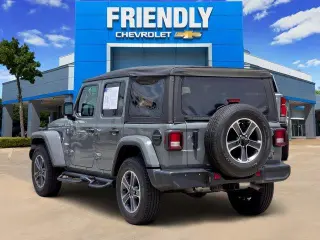Jeep Wrangler 2023 4x4 Sahara 4dr SUV