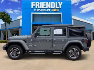 Jeep Wrangler 2023 4x4 Sahara 4dr SUV