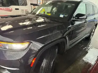 Jeep Grand Cherokee L 2022 4x2 Limited 4dr SUV