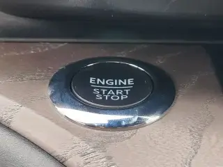 Ford Explorer 2022 AWD Platinum 4dr SUV