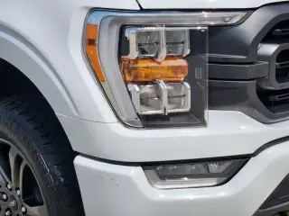 Ford F-150 2022 4x4 XL 4dr SuperCrew 5.5 ft. SB
