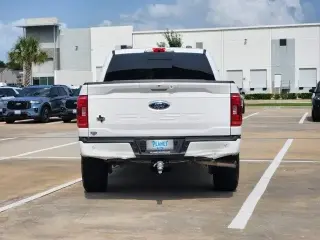 Ford F-150 2022 4x4 XL 4dr SuperCrew 5.5 ft. SB