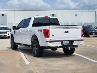 Ford F-150 2022 4x4 XL 4dr SuperCrew 5.5 ft. SB
