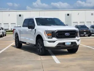 Ford F-150 2022 4x4 XL 4dr SuperCrew 5.5 ft. SB