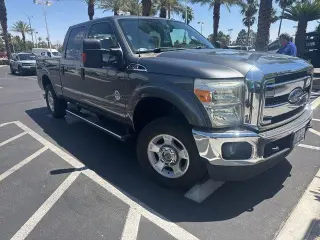 Ford F-250 Super Duty 2016 4x4 XLT 4dr Crew Cab 6.8 ft. SB Pickup