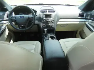 Ford Explorer 2018 XLT 4dr SUV