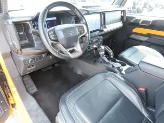 Ford Bronco 2021 4x4 First Edition Advanced 2dr SUV