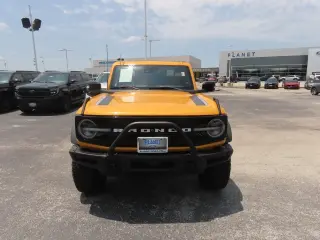 Ford Bronco 2021 4x4 First Edition Advanced 2dr SUV