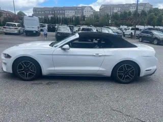Ford Mustang 2021 EcoBoost 2dr Convertible