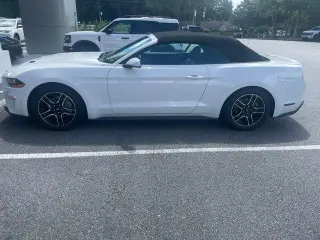 Ford Mustang 2021 EcoBoost 2dr Convertible