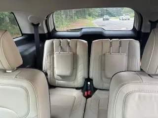 Ford Explorer 2017 AWD Platinum 4dr SUV
