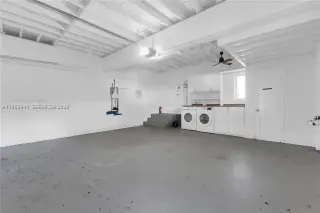 Propiedad en alquiler con 3 habitaciones y 2.5 baños en Miami Shores