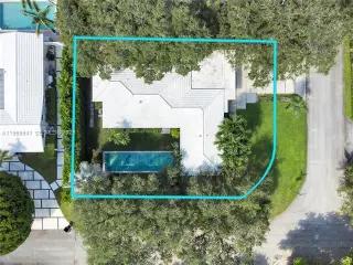 Propiedad en alquiler con 3 habitaciones y 2.5 baños en Miami Shores