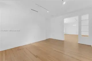 Propiedad en alquiler con 3 habitaciones y 2.5 baños en Miami Shores