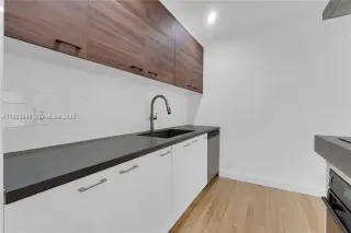 Propiedad en alquiler con 3 habitaciones y 2.5 baños en Miami Shores