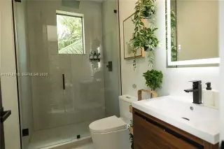 Propiedad en alquiler con 3 habitaciones y 4 baños en el Condado de Dade no incorporado