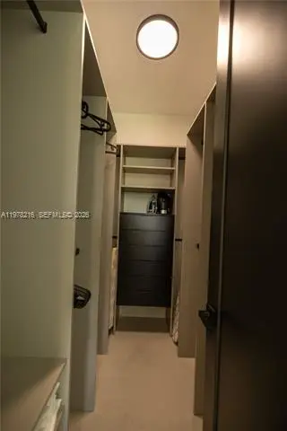 Propiedad en alquiler con 3 habitaciones y 4 baños en el Condado de Dade no incorporado