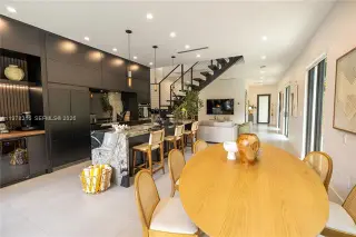 Propiedad en alquiler con 3 habitaciones y 4 baños en el Condado de Dade no incorporado