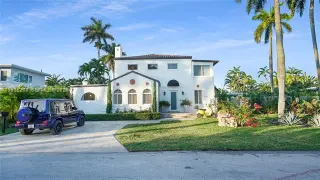 Propiedad en alquiler con 4 habitaciones y 4 baños en Miami