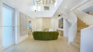Propiedad en alquiler con 4 habitaciones y 4 baños en Miami