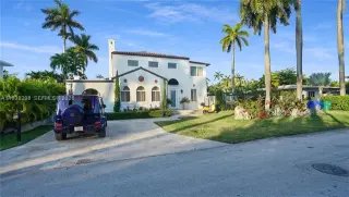 Propiedad en alquiler con 4 habitaciones y 4 baños en Miami