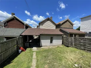 Propiedad en alquiler con 2 habitaciones y 1.5 baños en Weirton