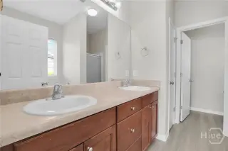 Propiedad en alquiler con 4 habitaciones y 2 baños en Pooler