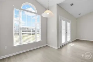 Propiedad en alquiler con 4 habitaciones y 2 baños en Pooler