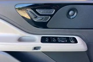 2020 Lincoln Aviator