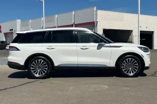 2020 Lincoln Aviator
