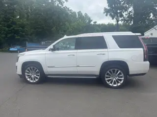 2018 CADILLAC Escalade