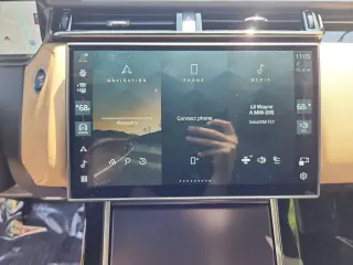2026 Land Rover Range Rover Velar