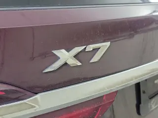 2021 BMW X7